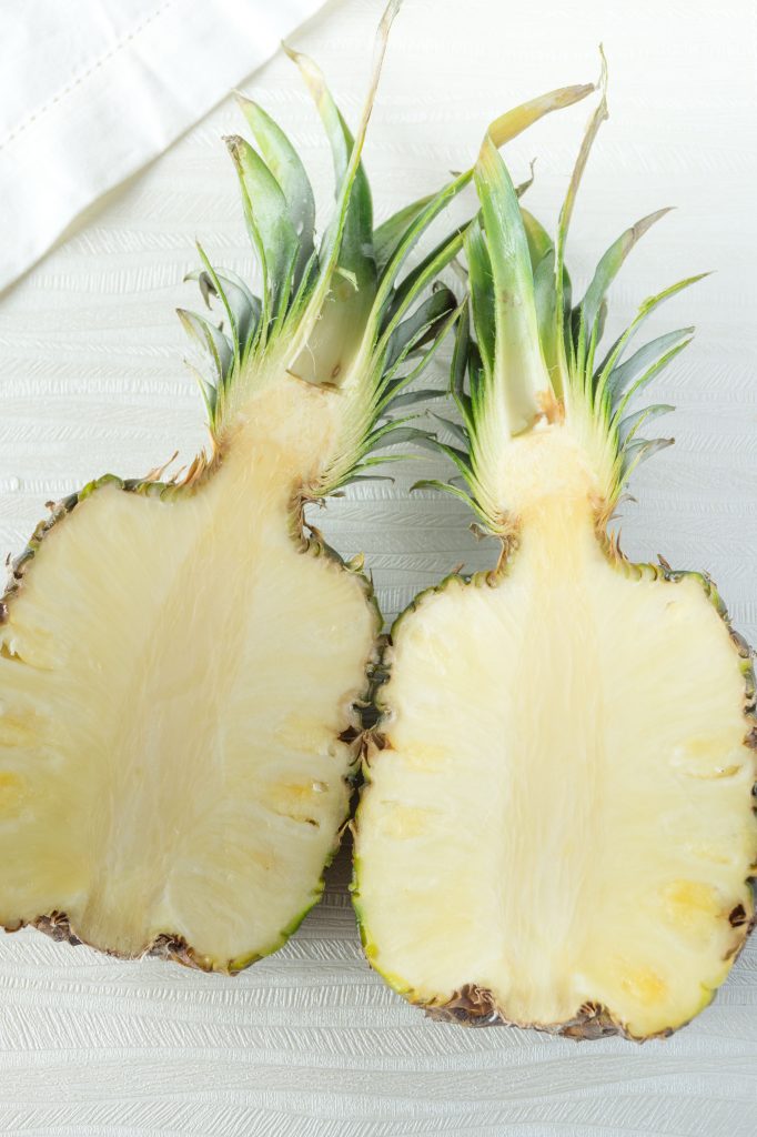 Przepis na mus ananasowy - idealny na śniadanie lub deser - ananas